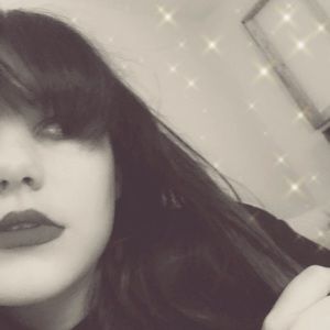 Meet your Posher, Abigail